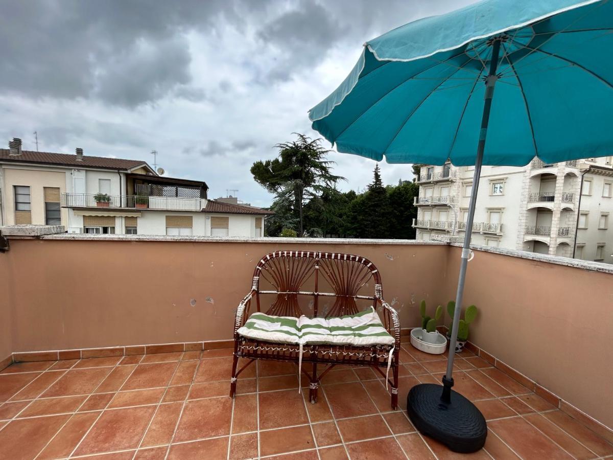 Un Tetto Per 2 Apartment SantʼElpidio a Mare Exterior foto
